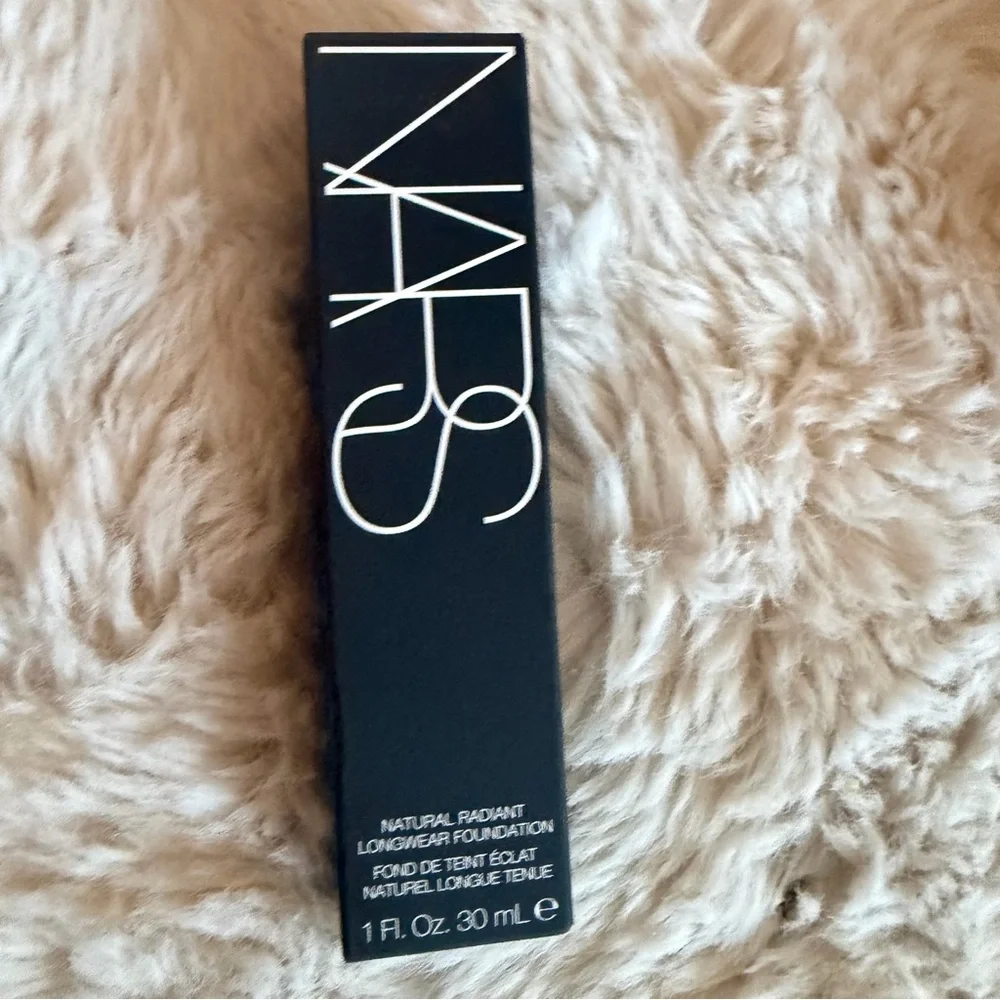 NARS natural radiant, long wear foundation in the color dark 6 MALI
